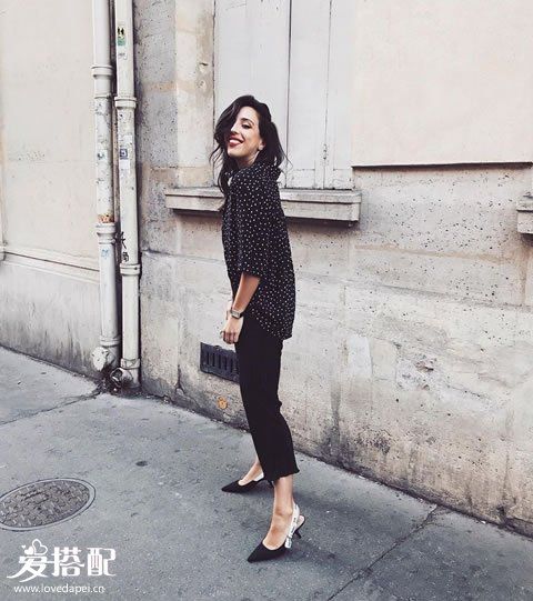 小波点衬衫+九分裤+中跟鞋