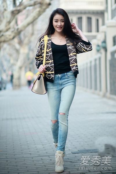 上海三月街拍 跟时尚美妞学春季穿衣经